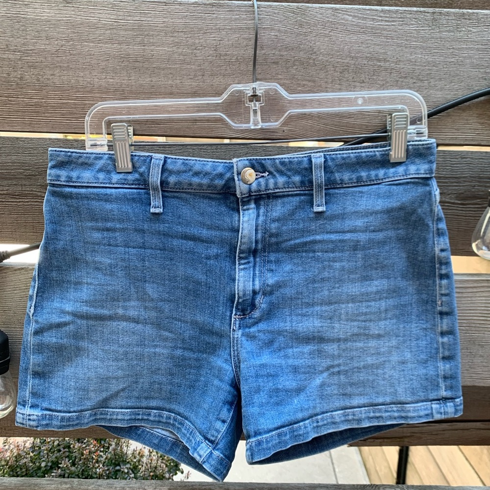 Joe’s Jeans Denim Shorts Size 29